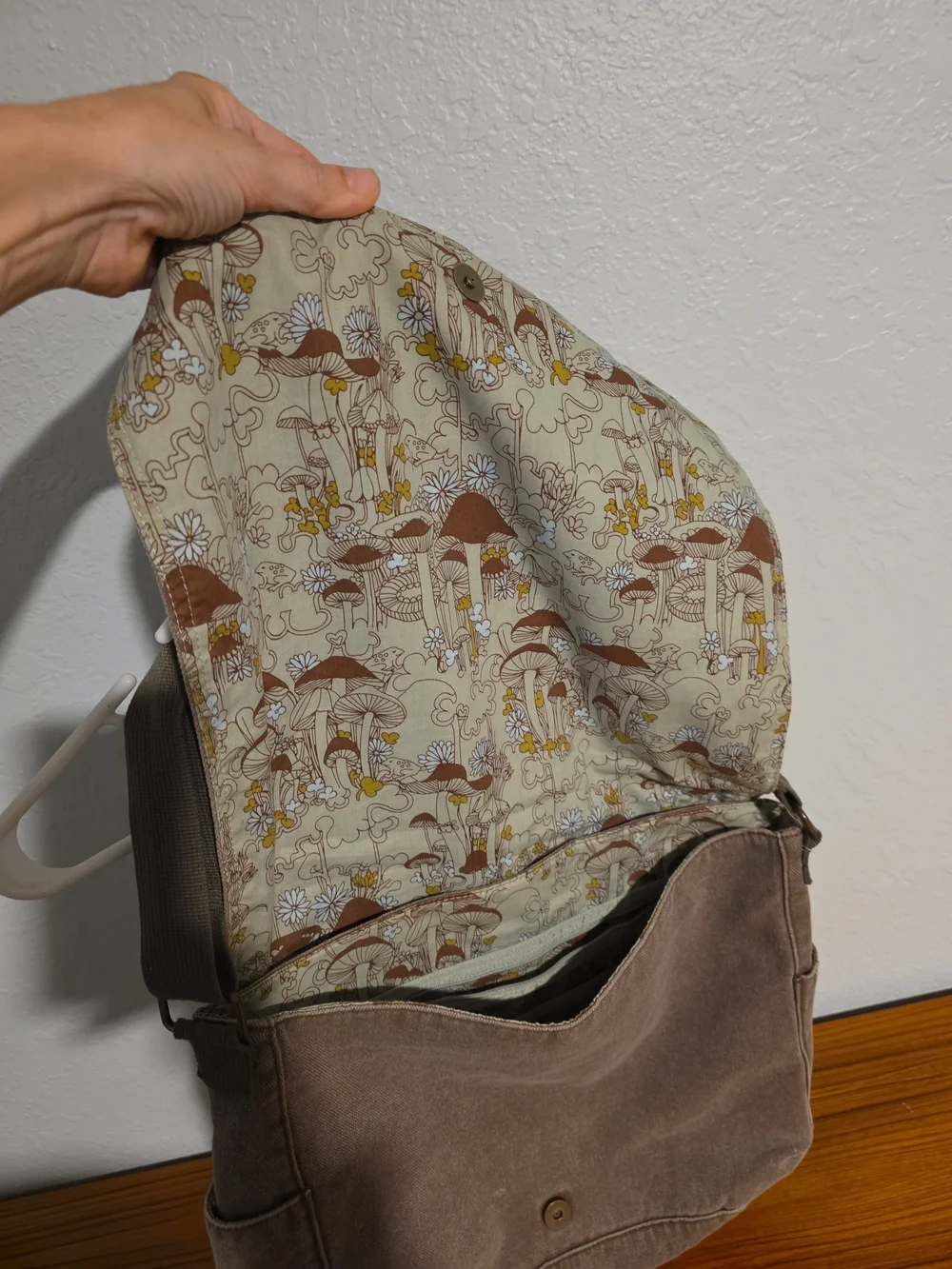 Old Navy Taupe Canvas Messenger Bag with Gold Studs Mushrooms